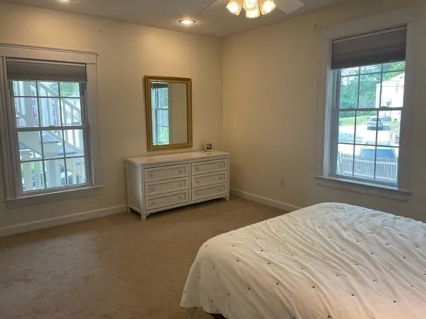 $3,200 | 65 South Street, Unit 2, Westborough, MA 01581