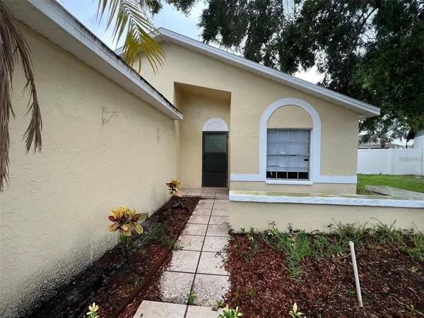 $2,650 | 13624 Laraway Drive, Riverview, FL 33579