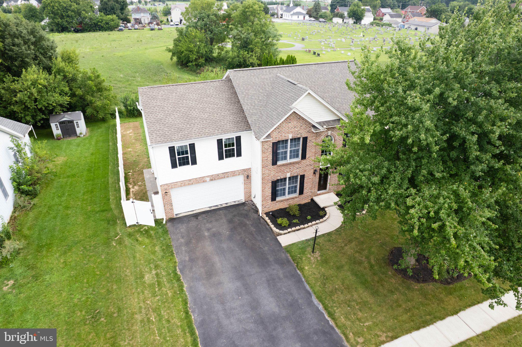 446 Old Farm Road Palmyra, PA 17078 - Photo 4 of 69 Charming home with spacious yard.