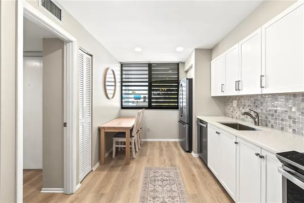 $10,000 | 519 Bayport Way, Unit 519, Longboat Key, FL 34228