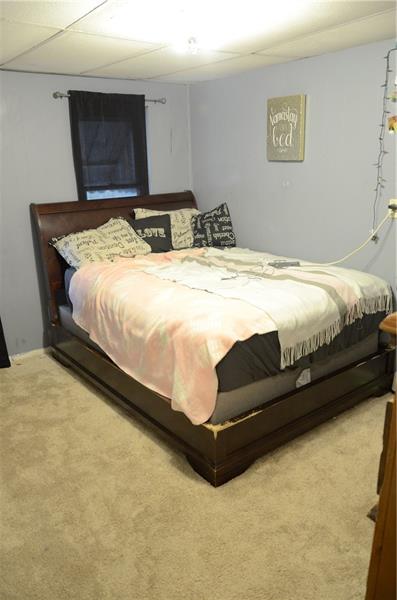 2288 Freeport Road Pittsburgh, PA 15238 - Photo 13 of 18 2nd bedroom