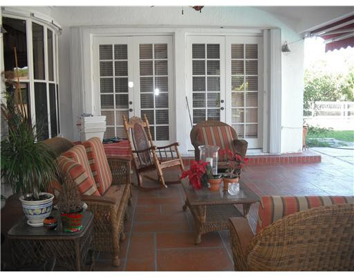 5410 Melaleuca Road Southwest Ranches, FL 33330 - Photo 6 of 25 Den/Family/Great Room