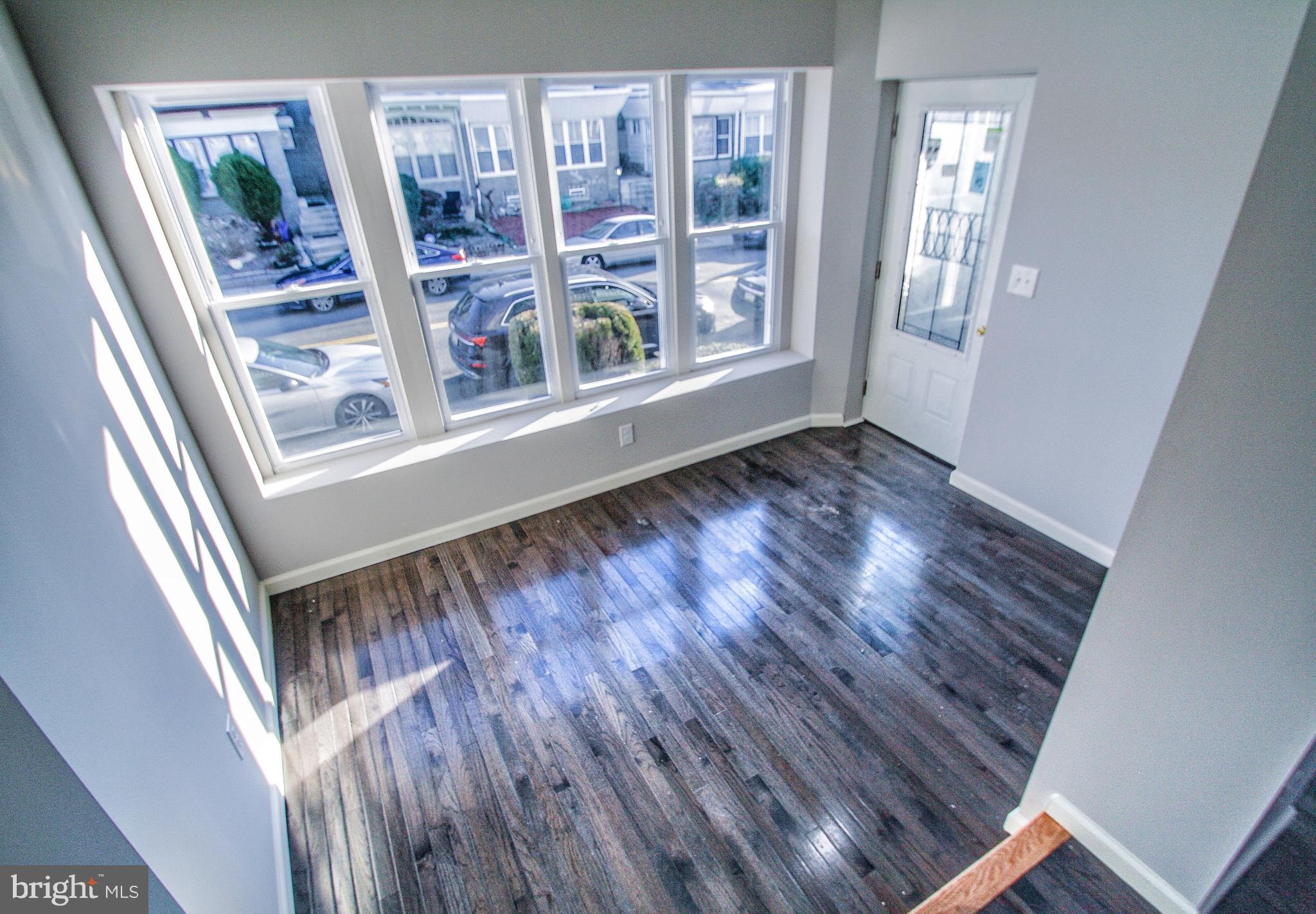 5941 Nassau Road Philadelphia, PA 19151 - Photo 4 of 40 Gallery Image 4