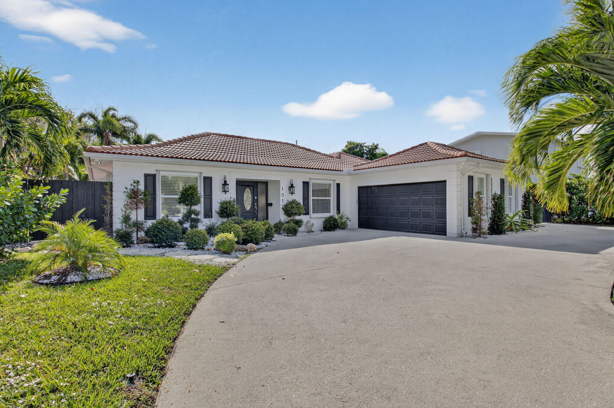 1012 West Camino Real Boca Raton, FL 33486 - Photo 2 of 38 2-web-or-mls-DSC_9671