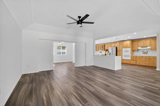 $6,500 | 1012 West Camino Real, Boca Raton, FL 33486