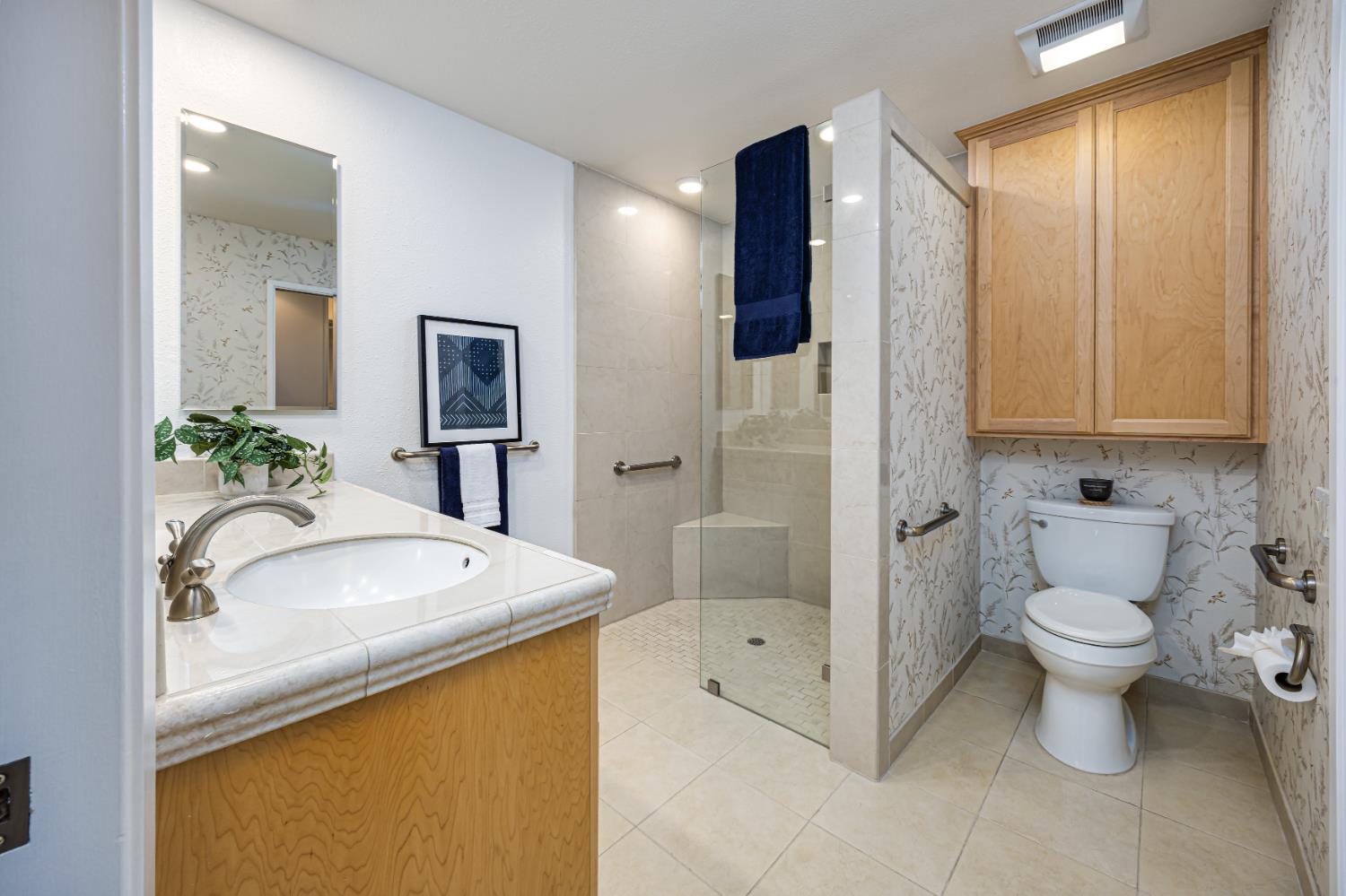 413 East Ranch Road Sacramento, CA 95825 - Photo 23 of 42