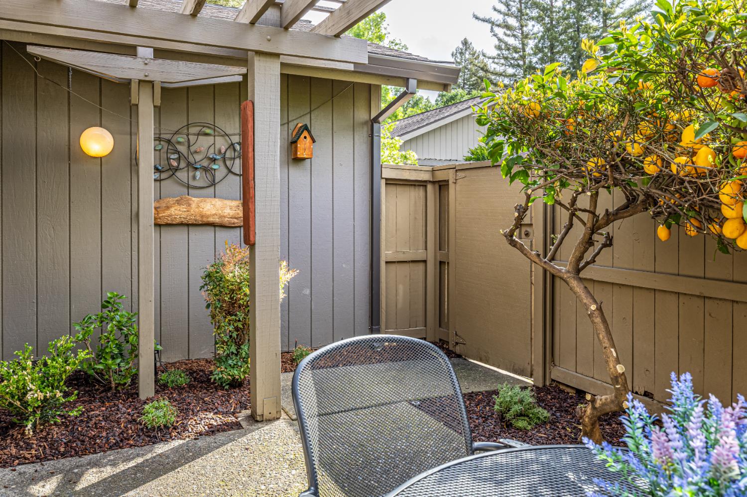 413 East Ranch Road Sacramento, CA 95825 - Photo 32 of 42