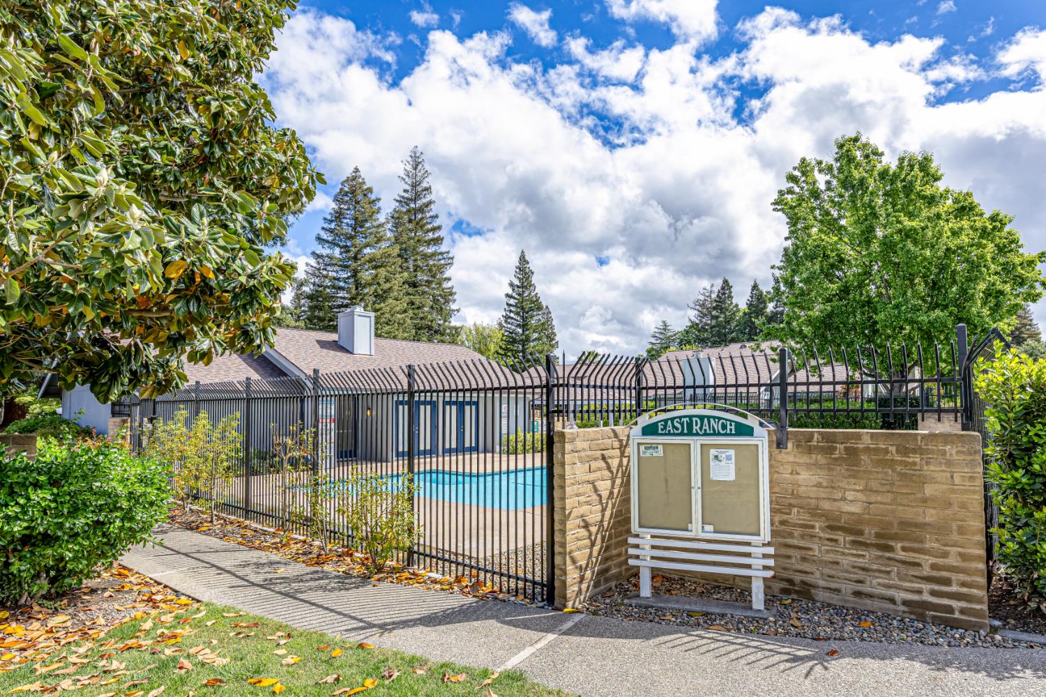 413 East Ranch Road Sacramento, CA 95825 - Photo 40 of 42