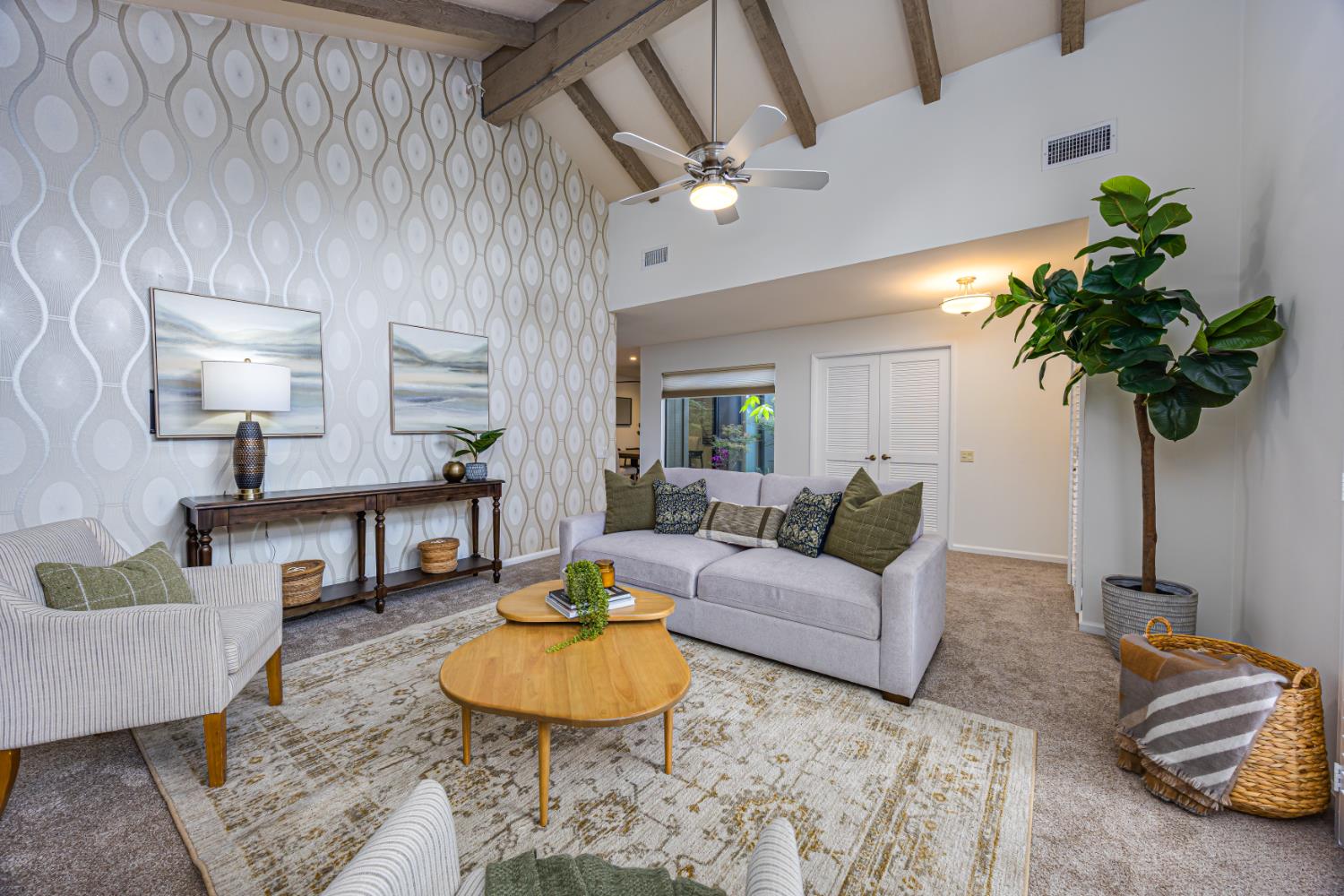 413 East Ranch Road Sacramento, CA 95825 - Photo 7 of 42