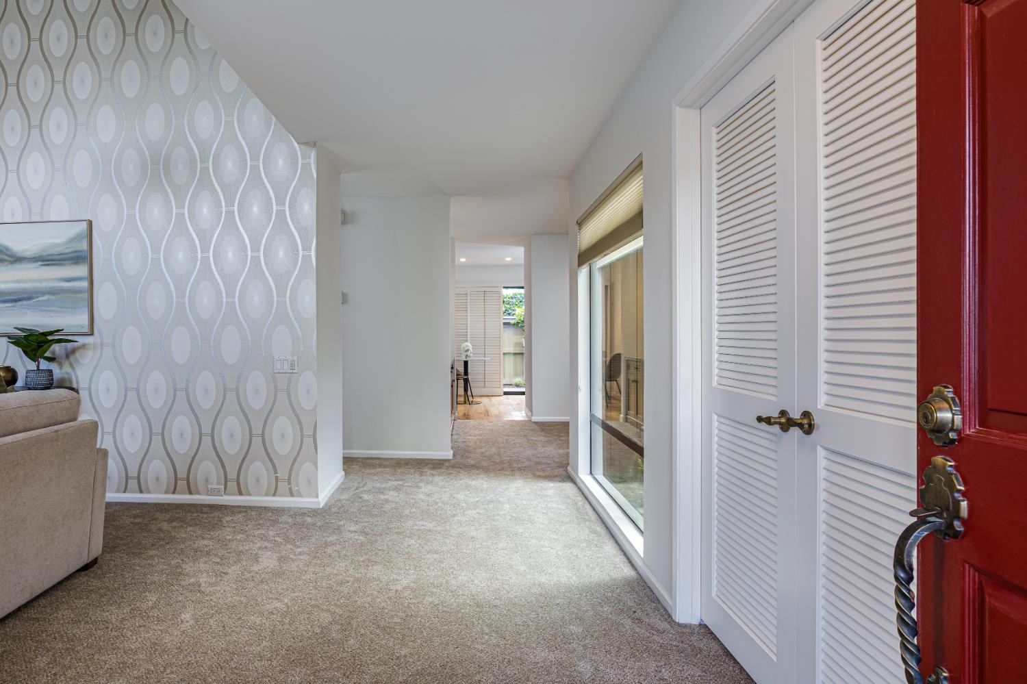 413 East Ranch Road Sacramento, CA 95825 - Photo 8 of 42