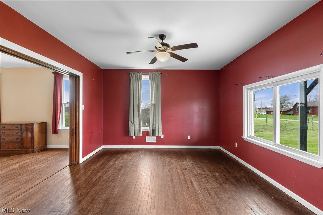 52161 Key Bellaire Road Bellaire, OH 43906 - Photo 7 of 44