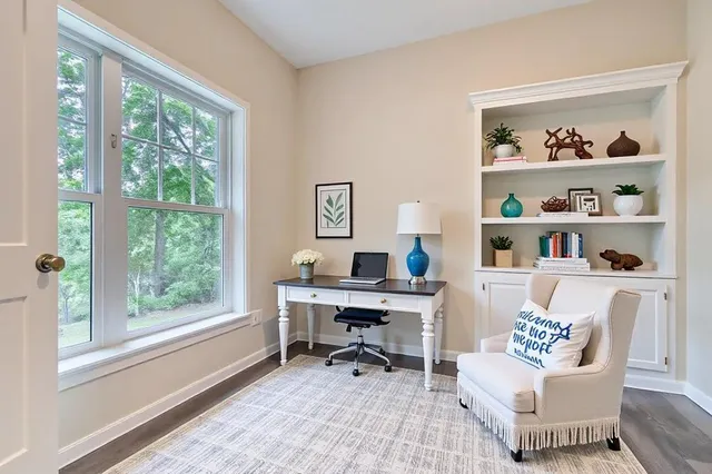 $359,900 | 120 Case Avenue East, St. Paul, MN 55117