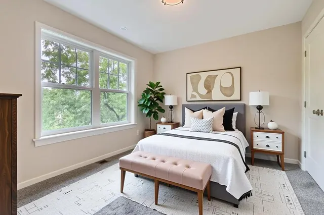 $359,900 | 120 Case Avenue East, St. Paul, MN 55117