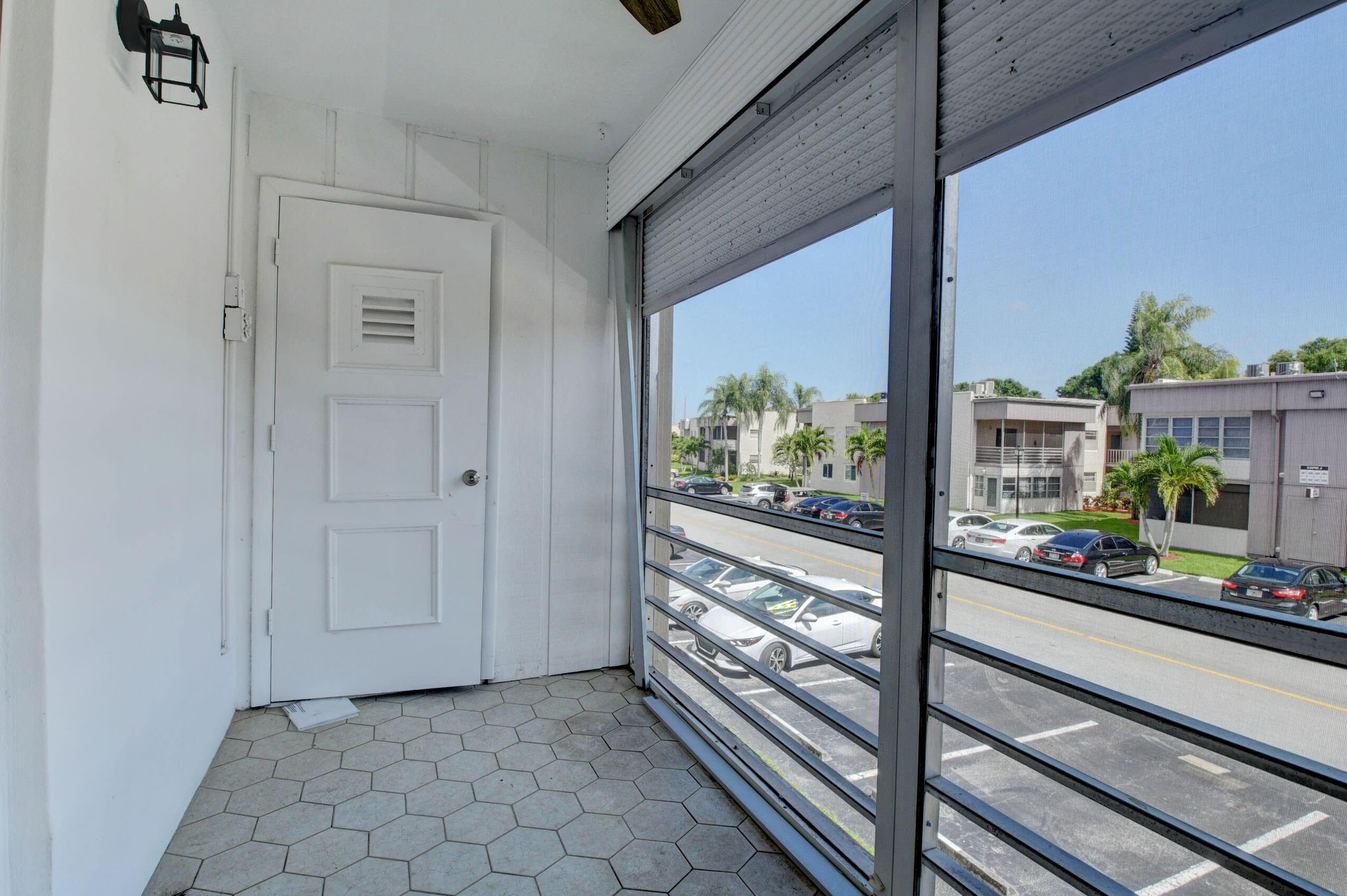 330 Capri G Delray Beach, FL 33484 - Photo 21 of 54 DSC_8779_80_81_82_83