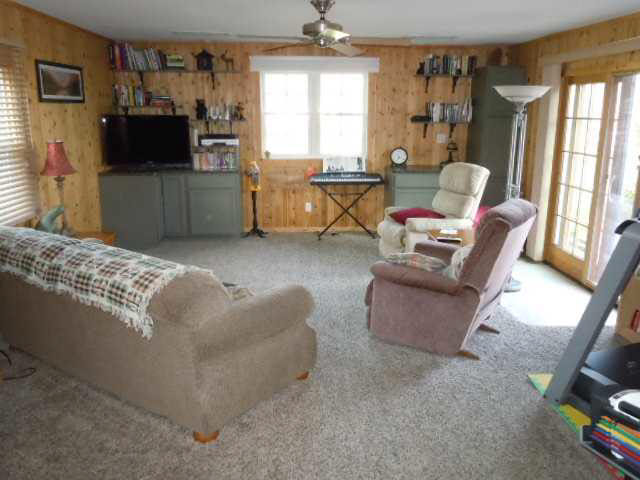 3504 North Burgess Road Muncie, IN 47304 - Photo 3 of 15 Gallery Image 3