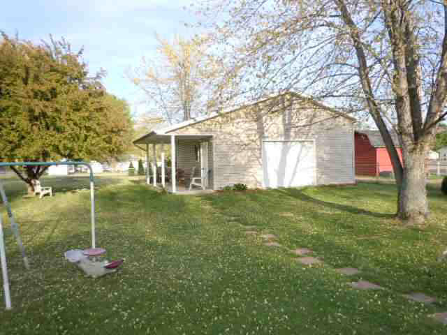 3504 North Burgess Road Muncie, IN 47304 - Photo 6 of 15 Gallery Image 6
