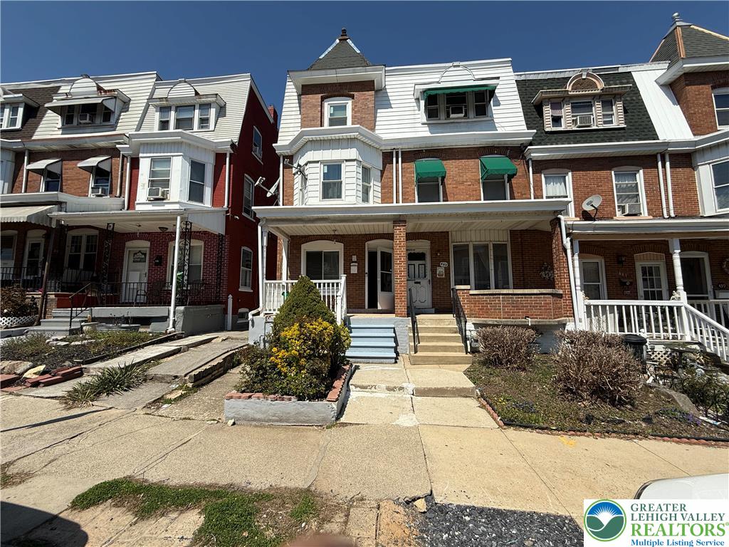 445 Washington Street Allentown, PA 18102 - Photo 1 of 27 a front view of a building