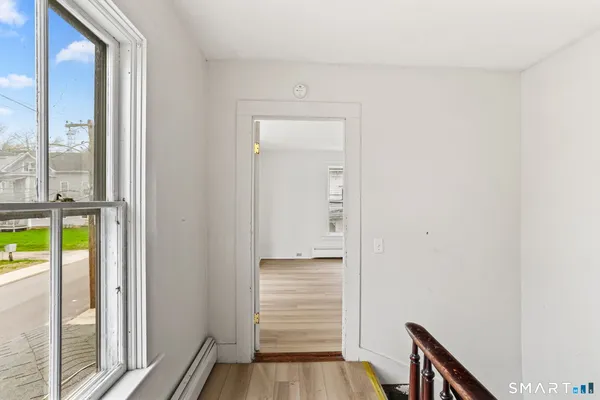 $1,600 | 63 Reynolds Street, Unit B, Killingly, CT 06239