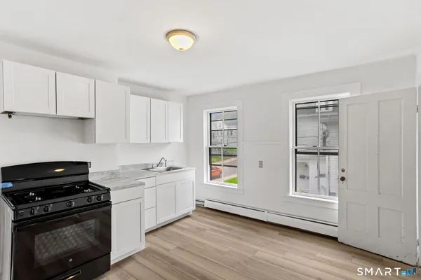 $1,600 | 63 Reynolds Street, Unit B, Killingly, CT 06239