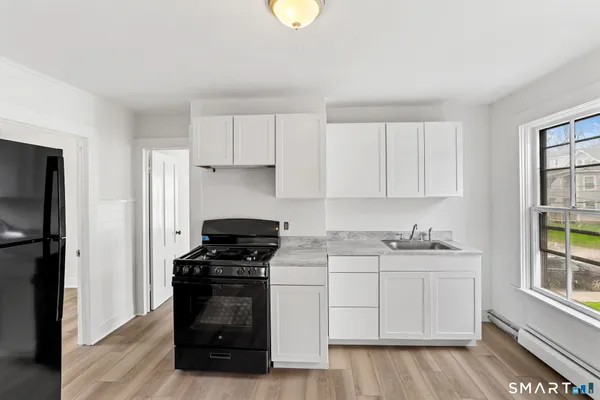 $1,600 | 63 Reynolds Street, Unit B, Killingly, CT 06239