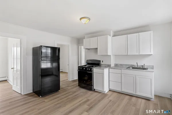 $1,600 | 63 Reynolds Street, Unit B, Killingly, CT 06239