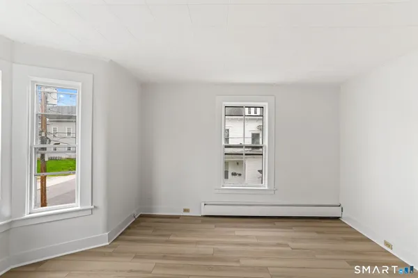 $1,600 | 63 Reynolds Street, Unit B, Killingly, CT 06239