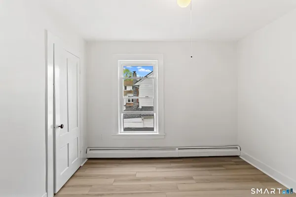 $1,600 | 63 Reynolds Street, Unit B, Killingly, CT 06239