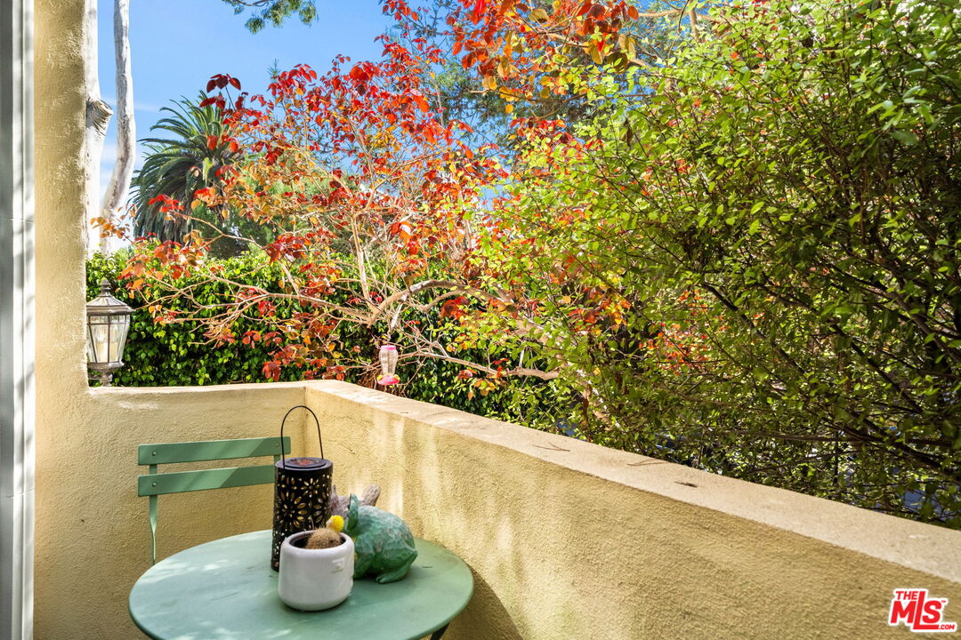 933 17th Street, Unit 14 Santa Monica, CA 90403 - Photo 26 of 29