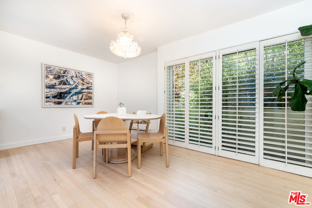 933 17th Street, Unit 14 Santa Monica, CA 90403 - Photo 5 of 29