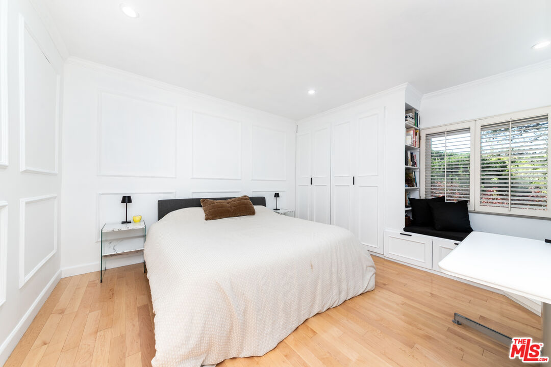 933 17th Street, Unit 14 Santa Monica, CA 90403 - Photo 9 of 29