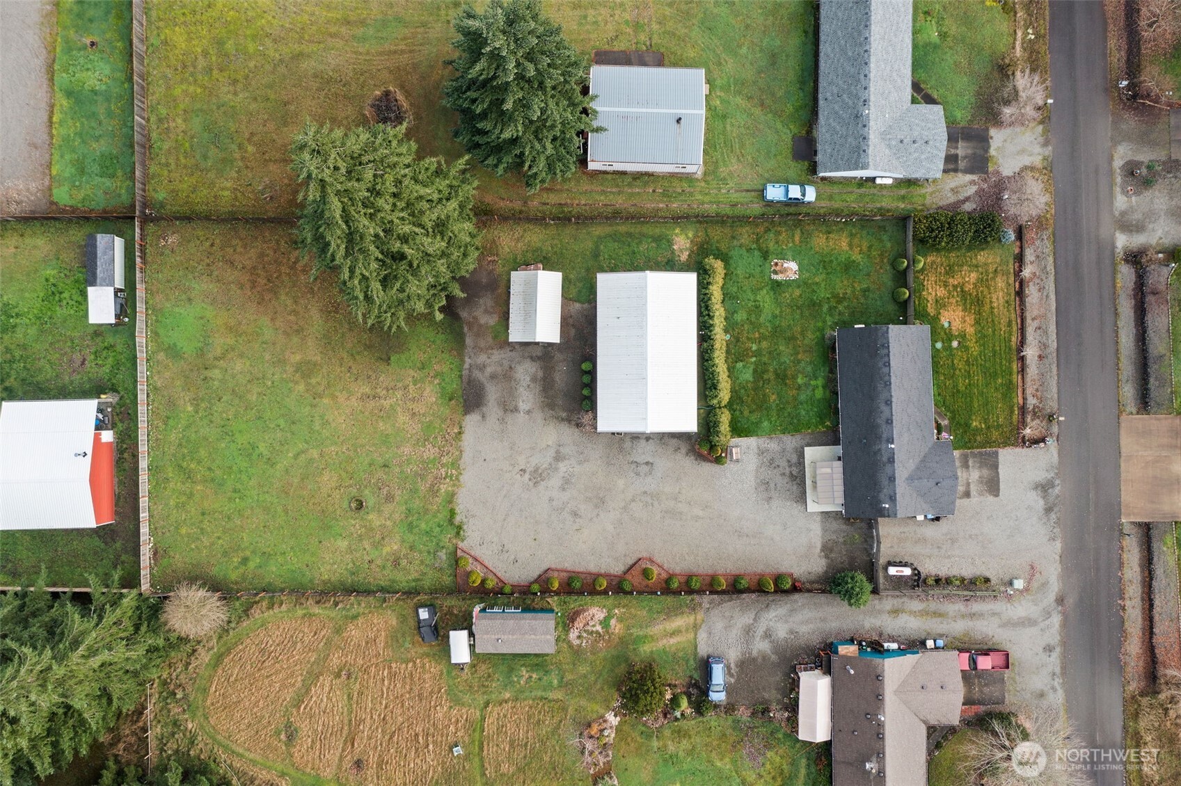 5916 187th Lane Southwest Rochester, WA 98579 - Photo 2 of 39 view of rooftop