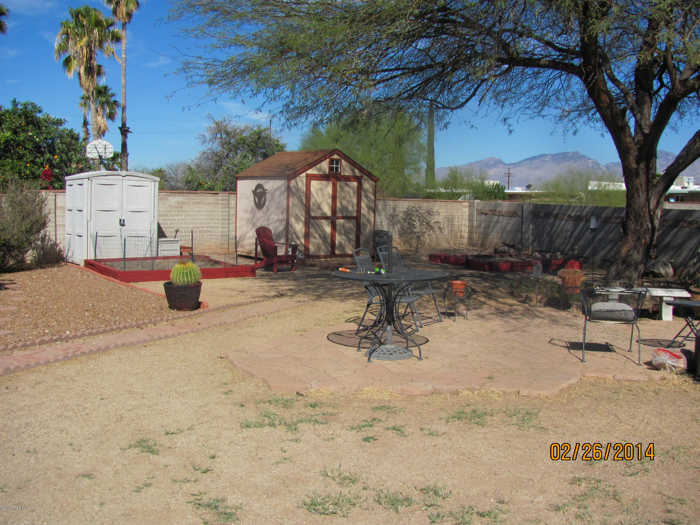 8309 East Rolling Ridge Street Tucson, AZ 85710 - Photo 4 of 35
