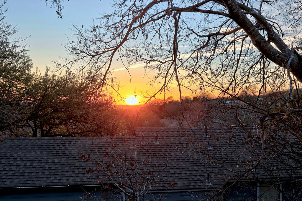 6486 Hart Lane Austin, TX 78731 - Photo 22 of 28 Water view