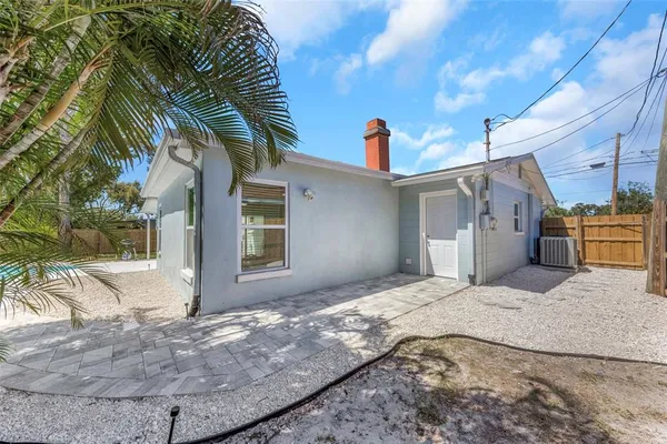 $549,500 | 3070 Dryer Avenue, Largo, FL 33770