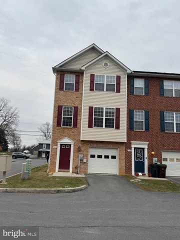 $1,650 | 431 West Baltimore Street, Unit A, Greencastle, PA 17225