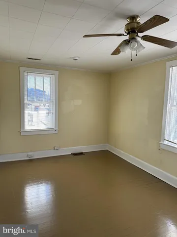 $1,295 | 101 South Mildred Street, Unit B, Ranson, WV 25438