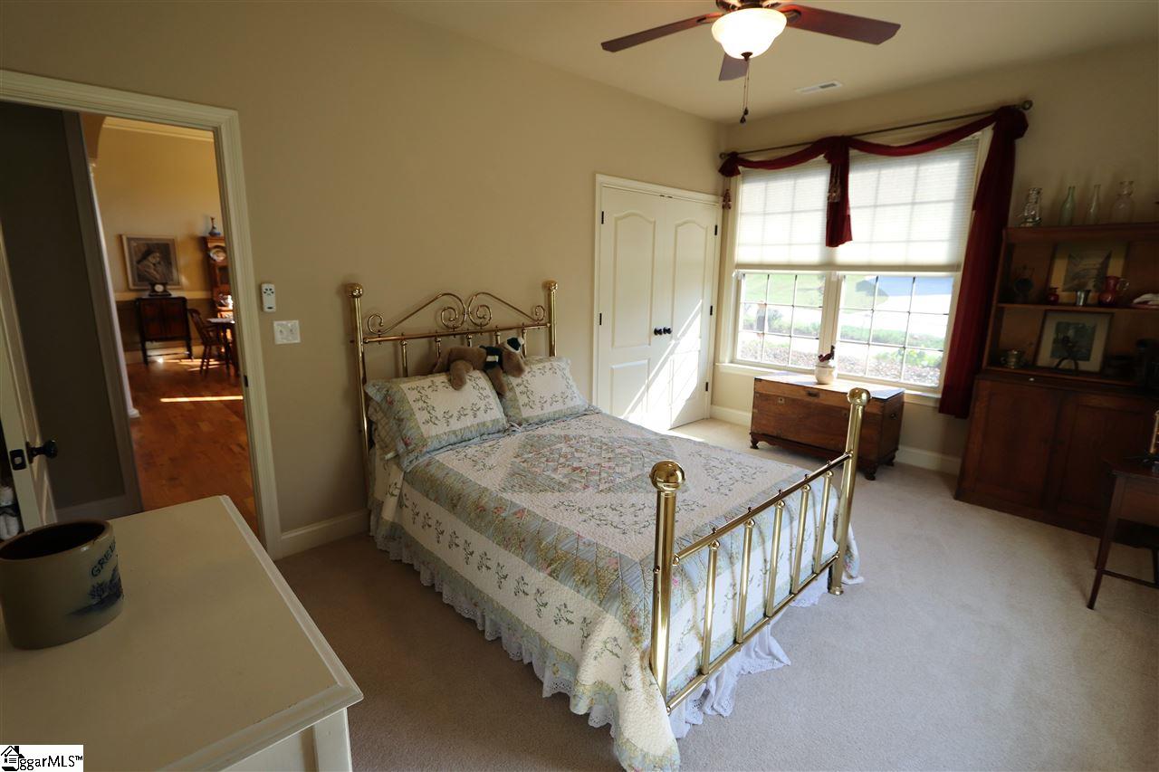 140 Fox Farm Way Greer, SC 29651 - Photo 16 of 36 Gallery Image 16