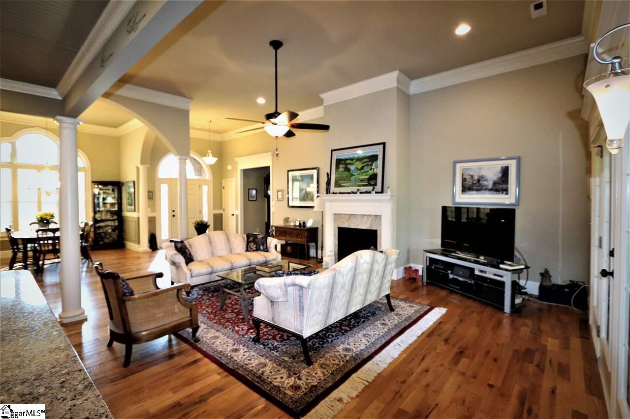 140 Fox Farm Way Greer, SC 29651 - Photo 5 of 36 Gallery Image 5