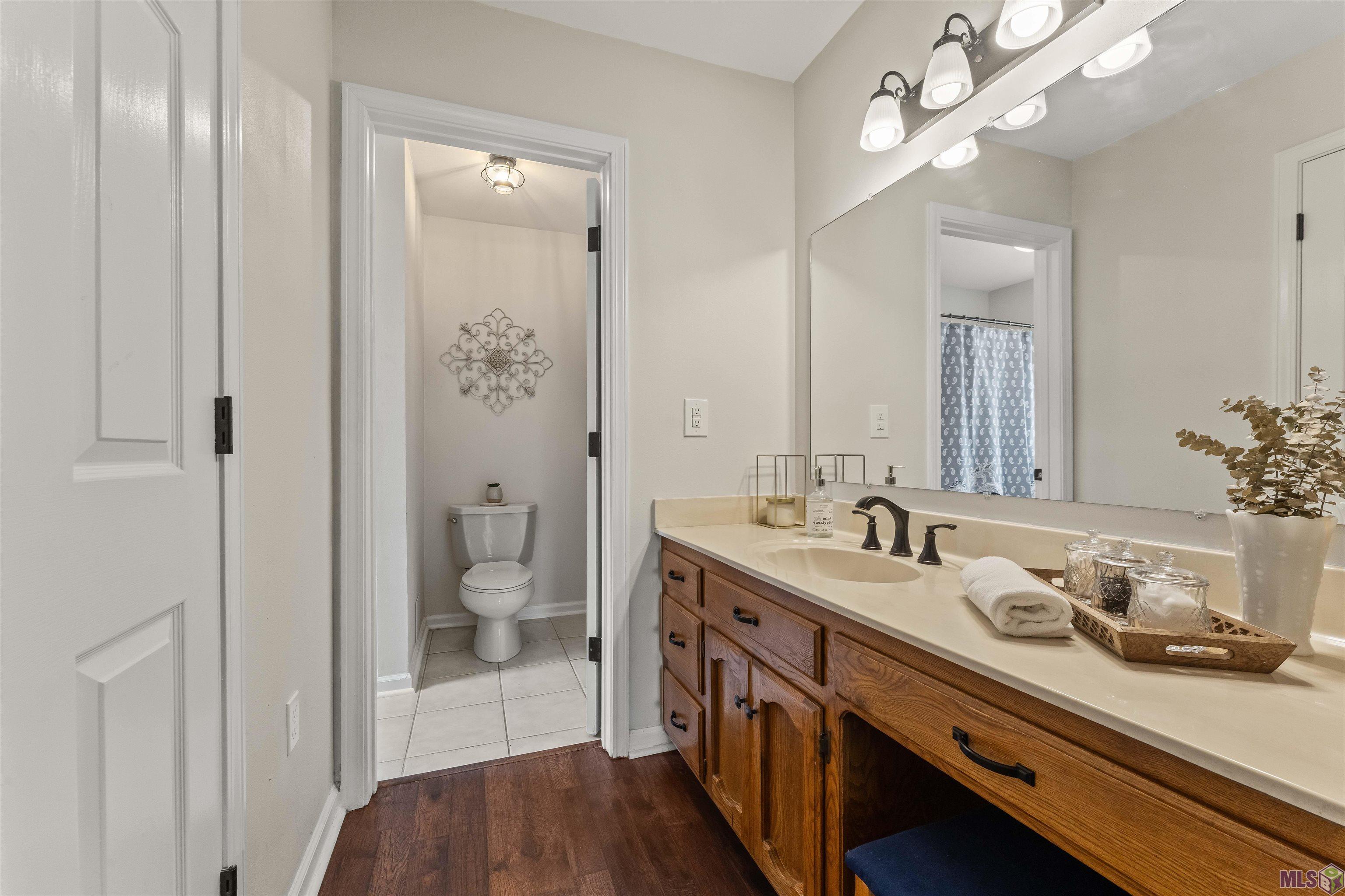 14162 Troy Duplessis Road Gonzales, LA 70737 - Photo 16 of 30