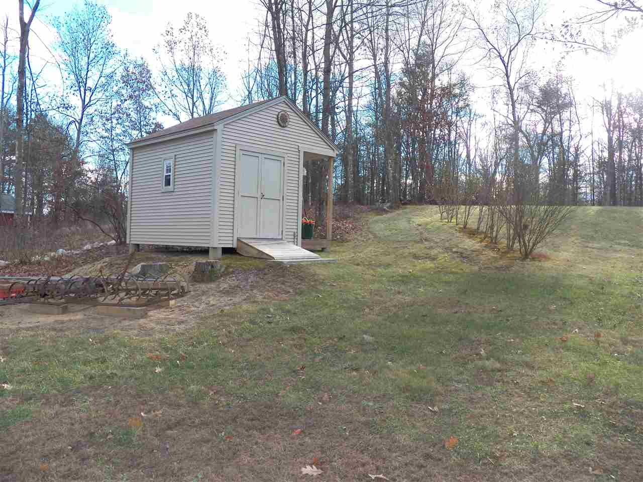 455 Hooksett Road Auburn, NH 03032 - Photo 17 of 22