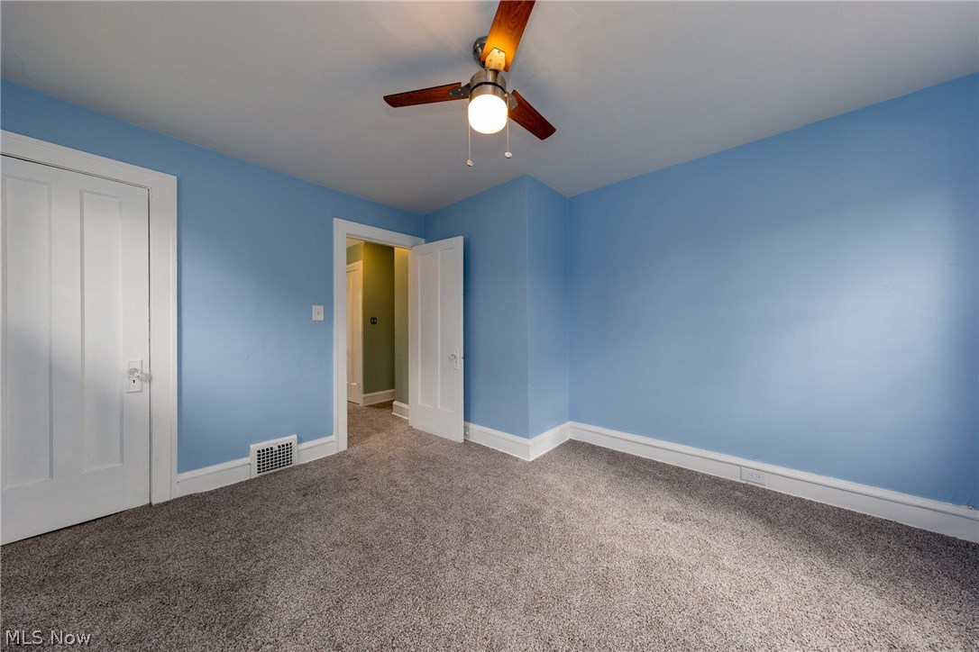 13379 Cedar Road Cleveland Heights, OH 44118 - Photo 13 of 27