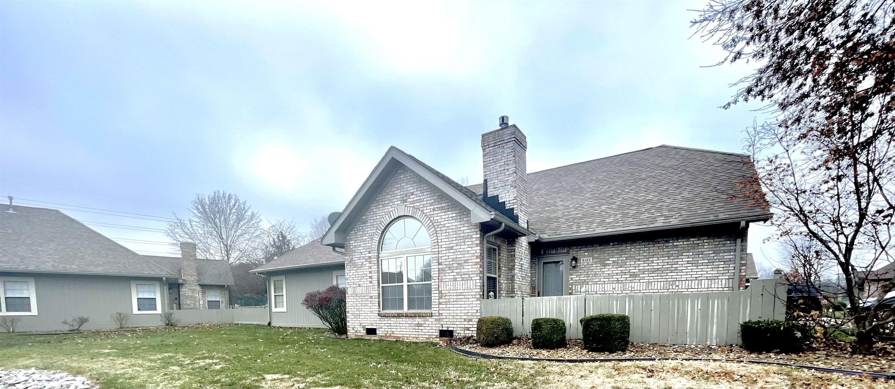 8122 Gateway Drive Evansville, IN 47715 - Photo 1 of 31