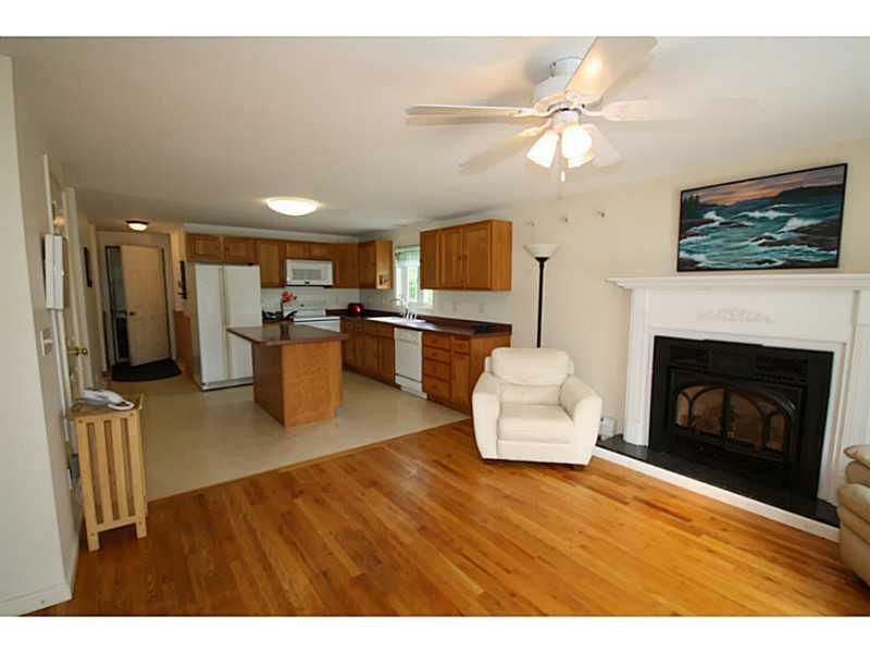 268 Pease Road Buxton, ME 04093 - Photo 5 of 16 Family Room.