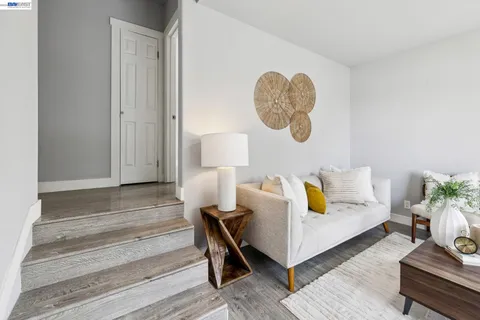 $680,000 | 25910 Westview Way, Hayward, CA 94542