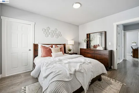 $680,000 | 25910 Westview Way, Hayward, CA 94542