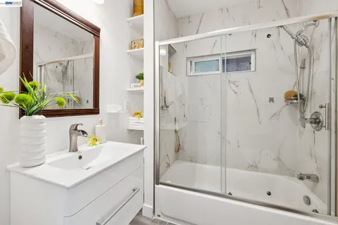 $680,000 | 25910 Westview Way, Hayward, CA 94542