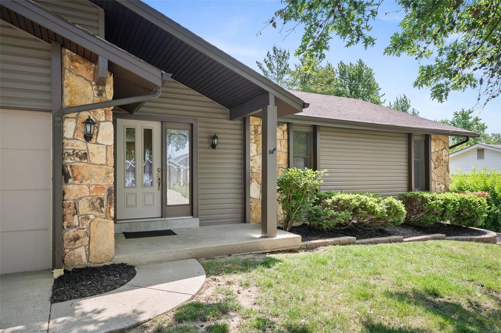 8 Ardwick Drive St. Peters, MO 63376 - Photo 2 of 31