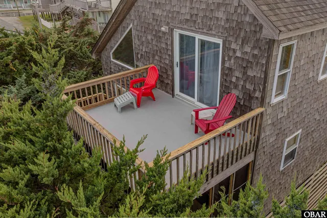 $469,000 | 40270 Croaker Court, Avon, NC 27915