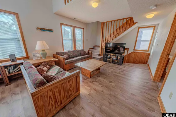 $469,000 | 40270 Croaker Court, Avon, NC 27915