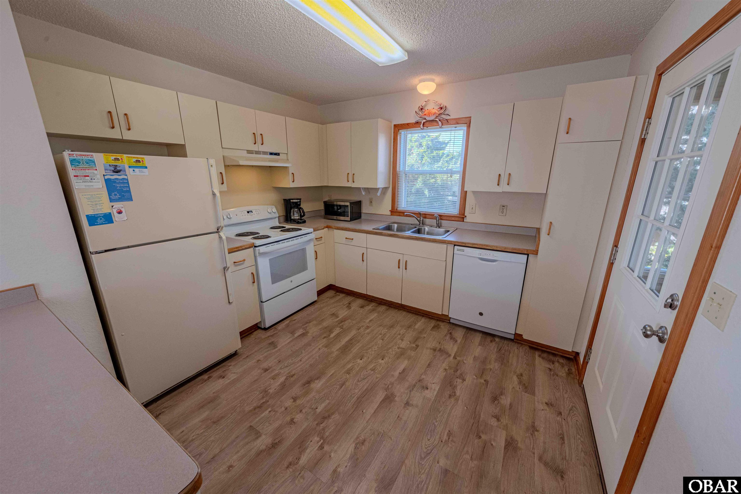 40270 Croaker Court Avon, NC 27915 - Photo 9 of 29